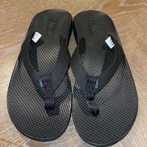 Chacó sandals size 12